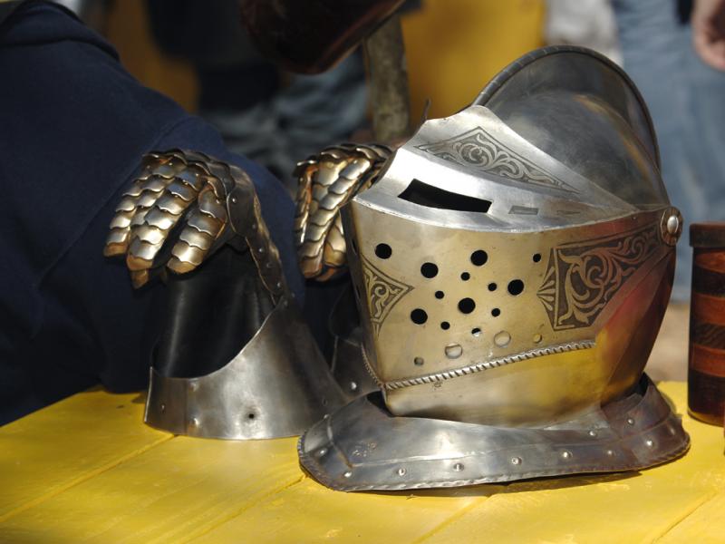 Helm...