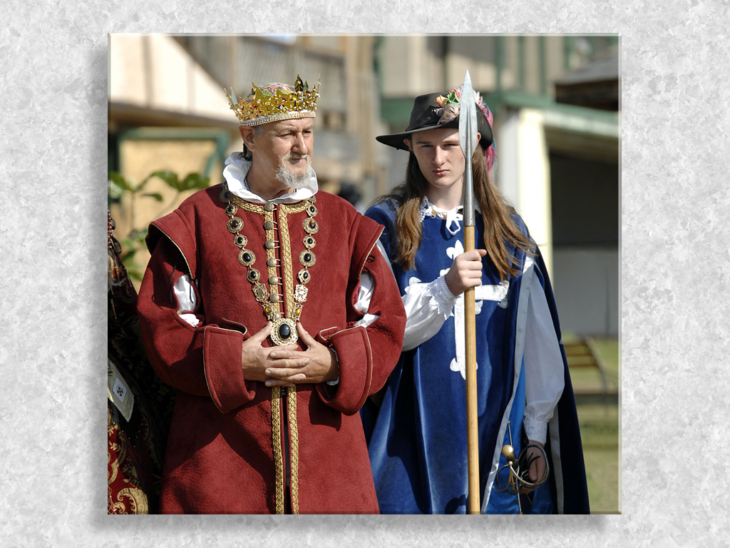 King and Guard...