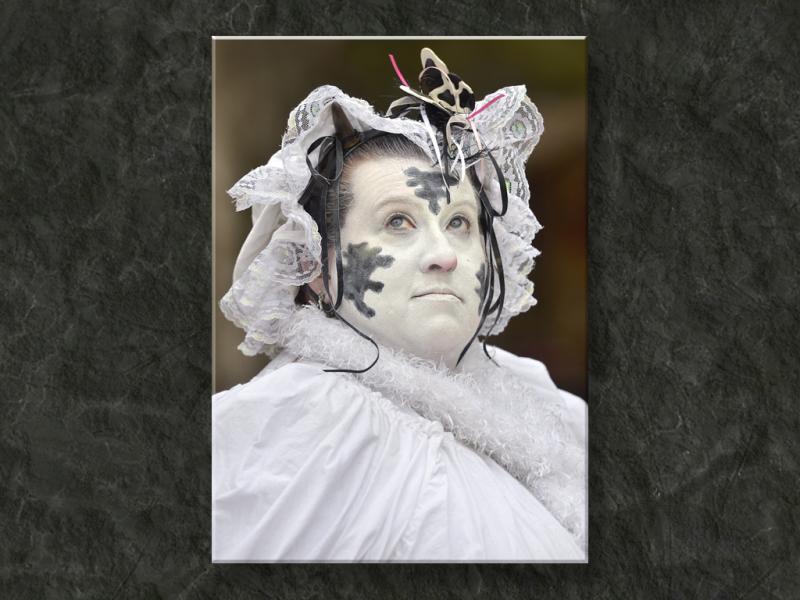 Cow Faerie Considers Flying...