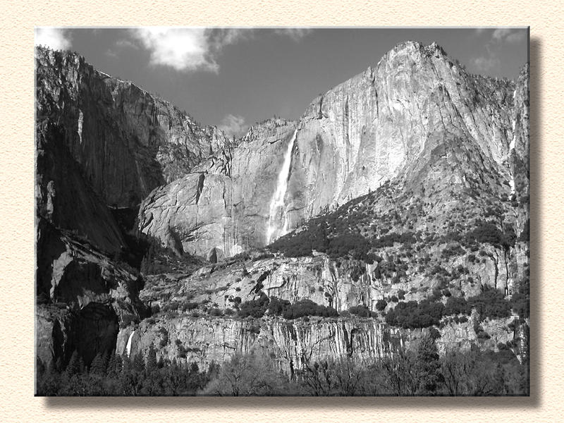 Yosemite in B&W...