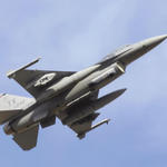 F16 - 242...
