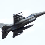 F16 - 402...