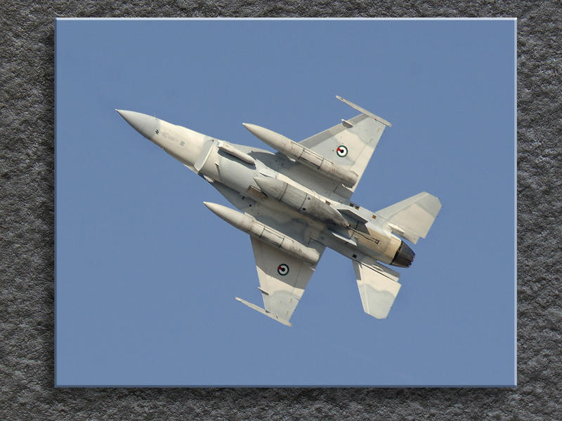 F16 - Nice Belly...