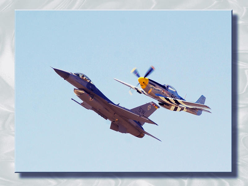F16 - P51 Side By Side...