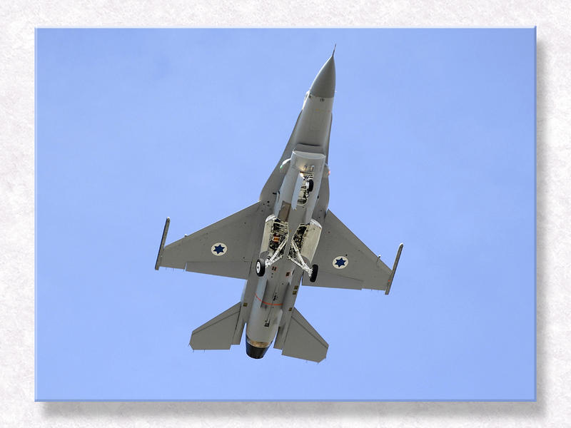 F16 - PMV Belly Shot...