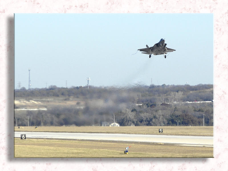 JSF First Airborne...
